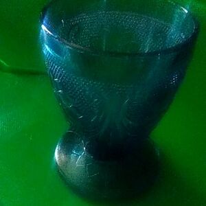 Tiara glass blue
